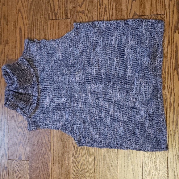 Holt Renfrew Vintage Knitted Turtleneck Sweater Vest - Picture 2 of 12